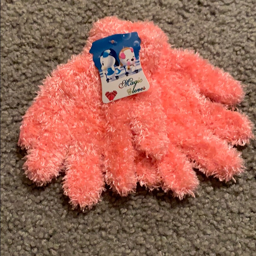 Fuzzy Magic Gloves